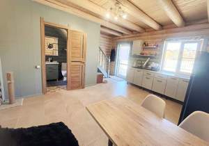 Дом 300м², 2-этажный, участок 10 сот.