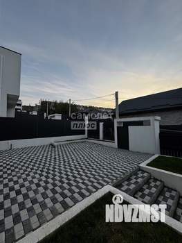 Дом 230м², 3-этажный, участок 5 сот.