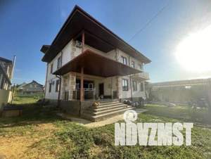 Дом 400м², 3-этажный, участок 10 сот.