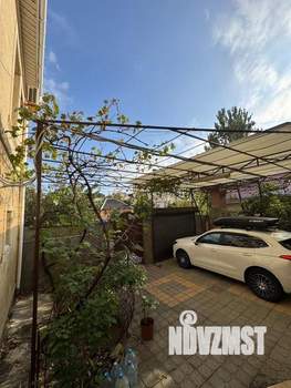 Дом 347м², 2-этажный, участок 4 сот.