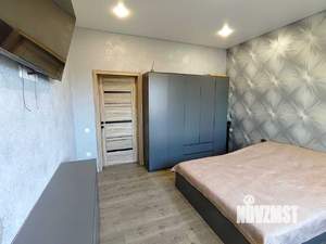 Дом 106м², 2-этажный, участок 4 сот.