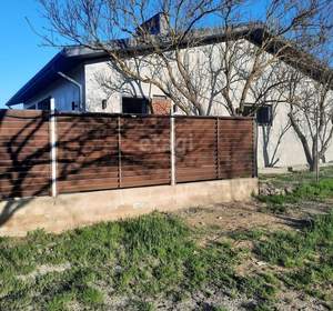 Дом 131м², 1-этажный, участок 8 сот.