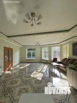 Дом 357м², 3-этажный, участок 7 сот.