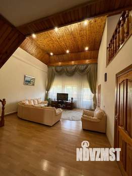 Дом 175м², 2-этажный, участок 5 сот.