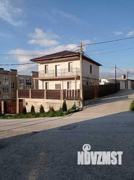 Дом 225м², 2-этажный, участок 4 сот.