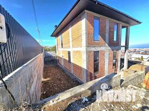 Дом 226м², 2-этажный, участок 10 сот.