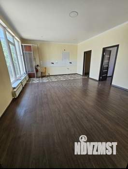 Дом 97м², 1-этажный, участок 8 сот.