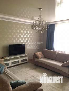 Дом 197м², 2-этажный, участок 4 сот.