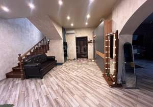 Дом 190м², 2-этажный, участок 3 сот.