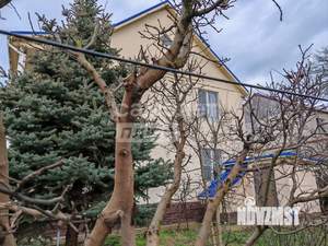 Дом 280м², 3-этажный, участок 6 сот.