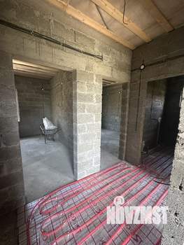 Дом 90м², 2-этажный, участок 6 сот.