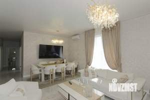 Дом 116м², 2-этажный, участок 4 сот.