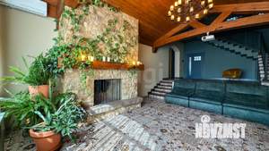 Дом 411м², 2-этажный, участок 23 сот.