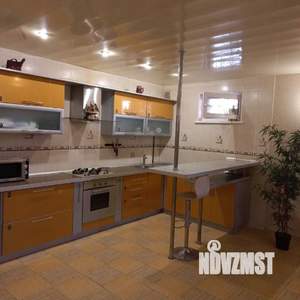 Дом 410м², 2-этажный, участок 8 сот.