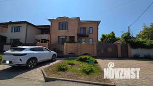 Дом 234м², 2-этажный, участок 6 сот.