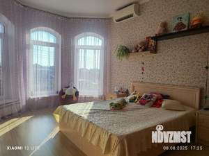 Дом 206м², 2-этажный, участок 5 сот.