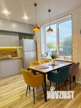 Дом 220м², 2-этажный, участок 4 сот.