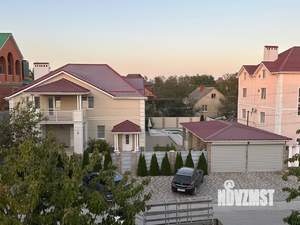 Коттедж 418м², 3-этажный, участок 7 сот.