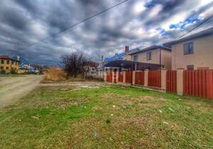 Дом 274м², 3-этажный, участок 3 сот.