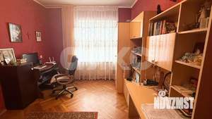 Дом 300м², 2-этажный, участок 4 сот.