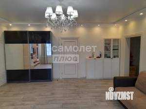 Дом 181м², 2-этажный, участок 8 сот.