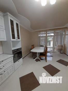 Дом 125м², 2-этажный, участок 5 сот.