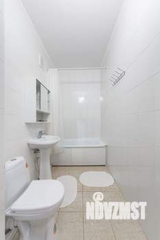 Дом 1000м², 2-этажный, участок 7 сот.