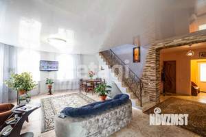 Дом 252м², 2-этажный, участок 8 сот.