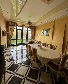 Дом 435м², 2-этажный, участок 7 сот.