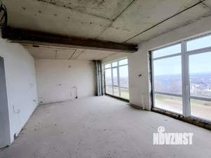 Дом 303м², 3-этажный, участок 7 сот.