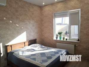 Дом 98м², 2-этажный, участок 5 сот.