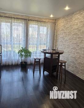 Дом 135м², 2-этажный, участок 5 сот.