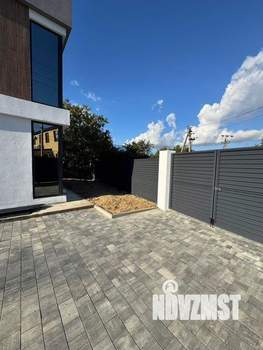 Дом 209м², 3-этажный, участок 3 сот.