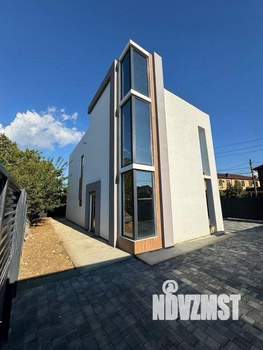 Дом 209м², 3-этажный, участок 3 сот.