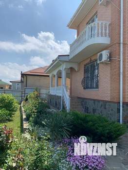 Дом 371м², 2-этажный, участок 10 сот.