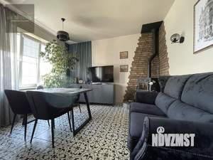 Коттедж 206м², 3-этажный, участок 8 сот.