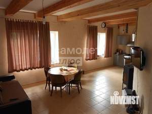 Дом 98м², 2-этажный, участок 8 сот.