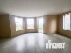 Дом 142м², 2-этажный, участок 5 сот.