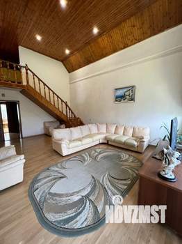 Дом 175м², 2-этажный, участок 5 сот.