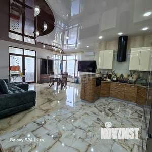 Дом 204м², 1-этажный, участок 7 сот.