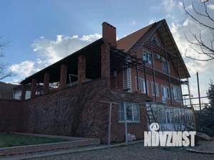 Дом 460м², 2-этажный, участок 15 сот.