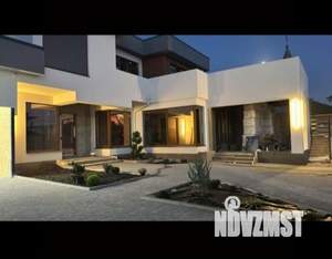 Коттедж 300м², 2-этажный, участок 6 сот.