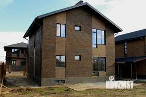 Дом 184м², 2-этажный, участок 5 сот.