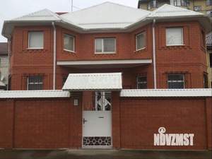 Дом 284м², 2-этажный, участок 6 сот.