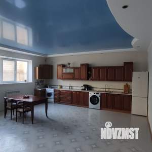 Таунхаус 712м², 3-этажный, участок 5 сот.