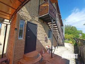 Дом 165м², 2-этажный, участок 6 сот.