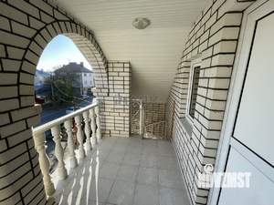 Дом 261м², 3-этажный, участок 3 сот.