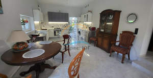 Дом 287м², 2-этажный, участок 8 сот.