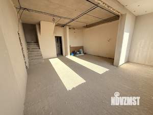 Коттедж 380м², 2-этажный, участок 6 сот.