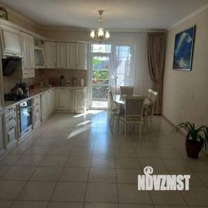 Дом 141м², 2-этажный, участок 4 сот.